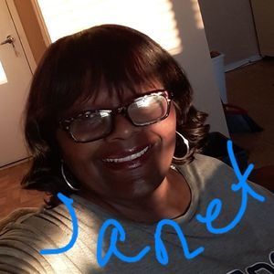 Meet your Posher, Janet